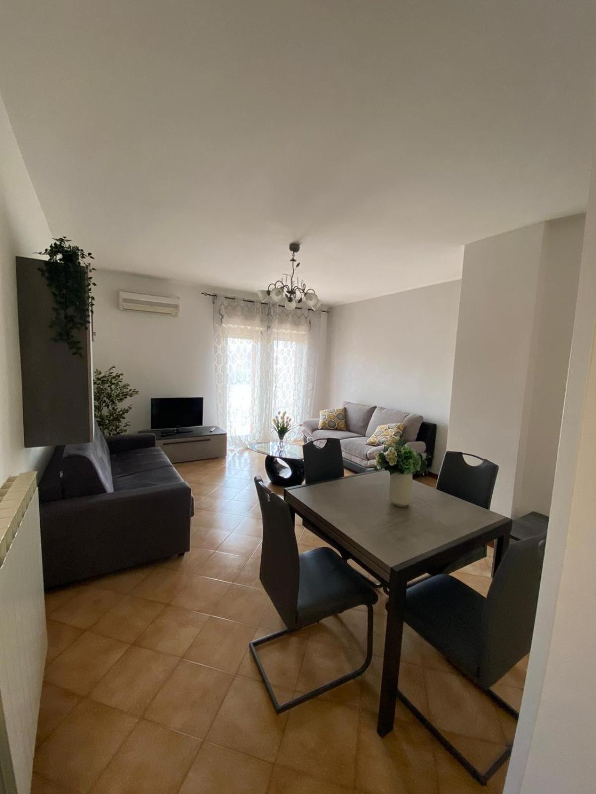Il Tulipano Vila Civitavecchia Exterior foto